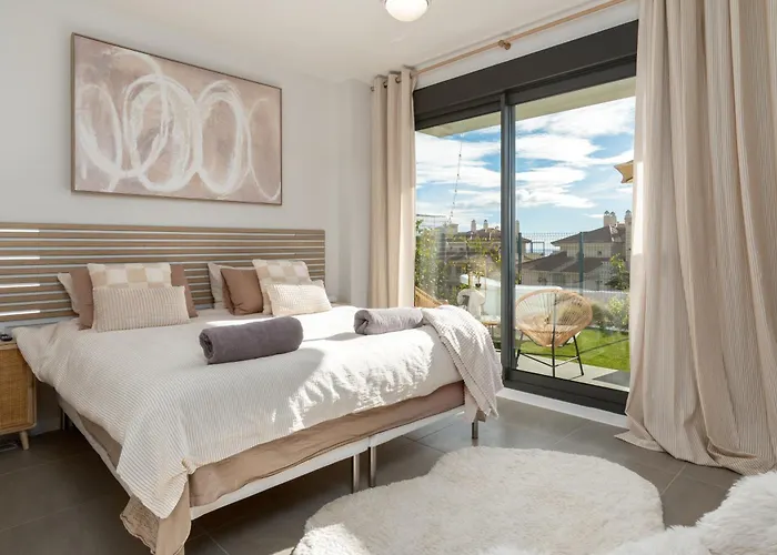 Brand New Semi-Detached 2 Level Villa